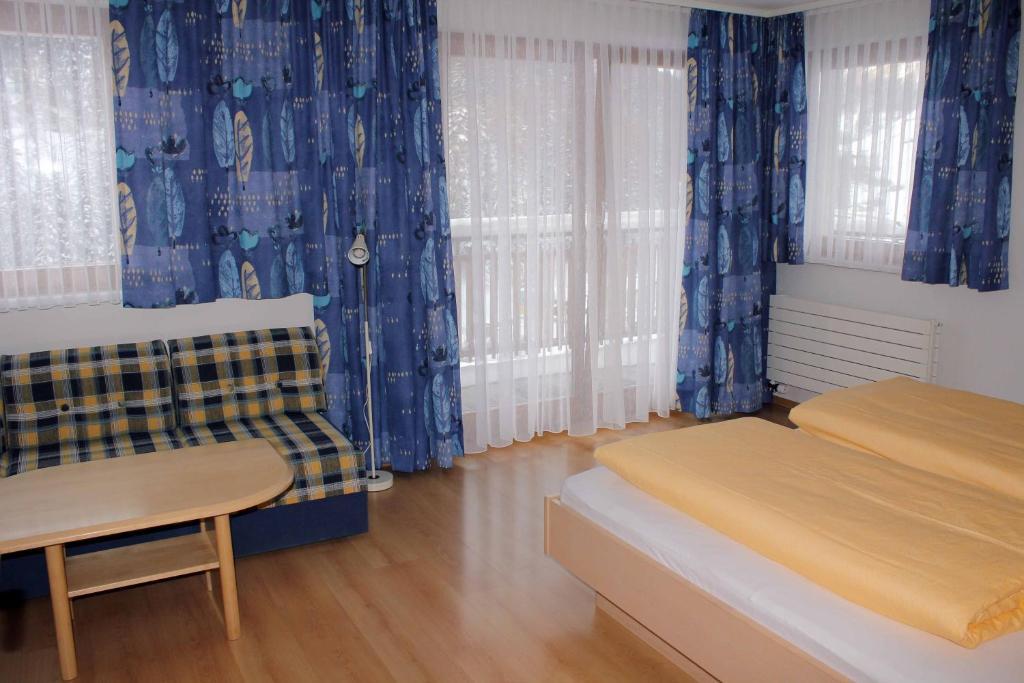 Chasa Vaidum Apartment Samnaun Room photo